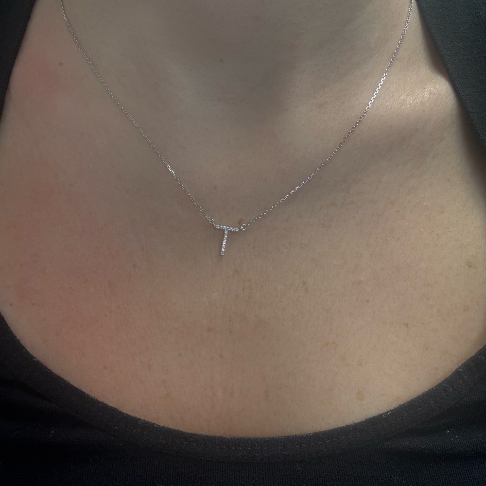 Suzy Levian Initial T Necklace NWT Elegant Sterling Silver White Topaz Necklace